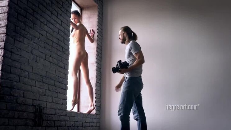 Flexible Brunette Eva Beautiful Naked Sex