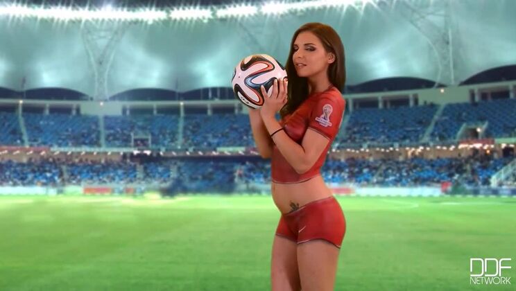 Henessy’s Russian Outdoor Moves: Brunette Tattooed Medium Curves