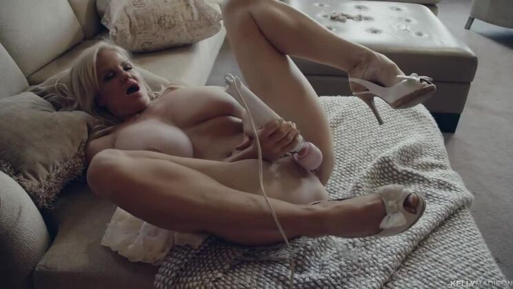 [KellyMadison] - Lace Lingerie and Sex Toys with Blonde Kelly Madison - Kelly Madison