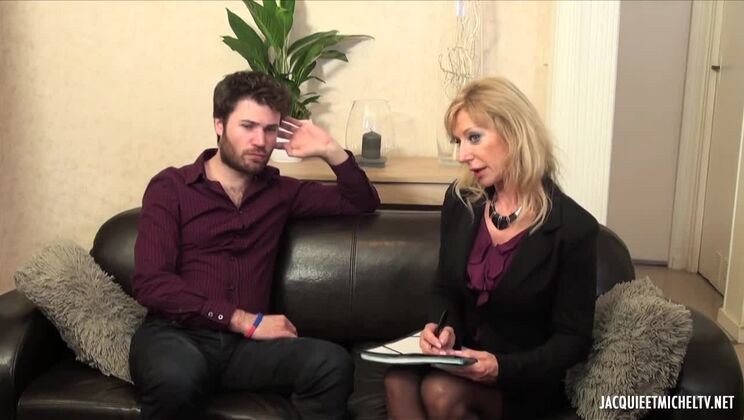 Marina's Big Tits Bounce with Doryann