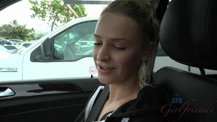 [ATKGirlfriends] - Shaved Emma Hix's Beach and Shower Fun - Emma Hix