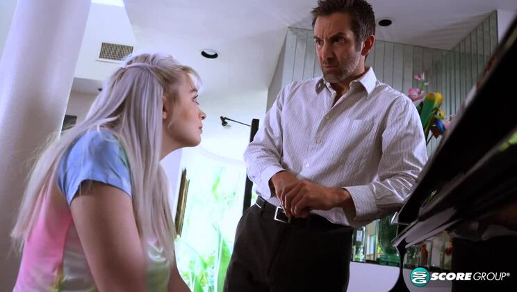 [ScoreGroup] - Annie Archer Teaches How to Suck a Big Cock - Annie Archer