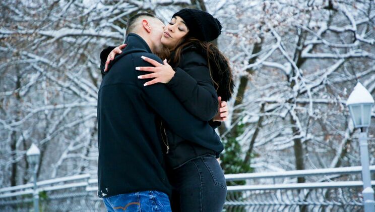 [21Naturals] - Ginebra Bellucci's First Facial After Blowjob - Ginebra Bellucci - Toby