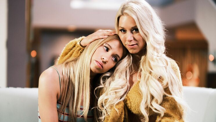 [Mommy'sGirl] - Teen Stepdaughter Gets Intimate with Stepmom