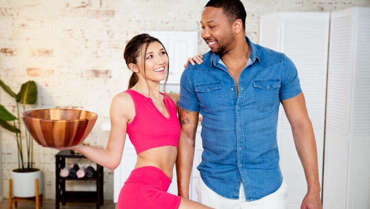 [NuruMassage] - Maya Woulfe's Interracial Debut - Maya Woulfe - John Legendary