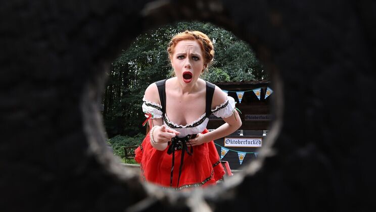 [Brazzers] - Voyeur Style Sex with Ella Hughes and Danny D