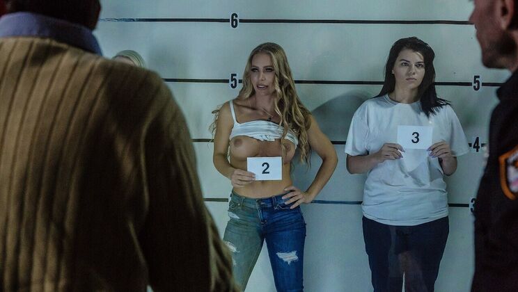 [Brazzers] - Johnny Sins Takes on Blonde Nicole in Missionary - Nicole Aniston - Johnny Sins