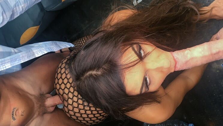 [FemaleFakeTaxi] - European brunette Princess Jas gets gangbanged - Princess Jas