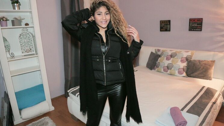 Outdoor Hotel Fucking with a Latina