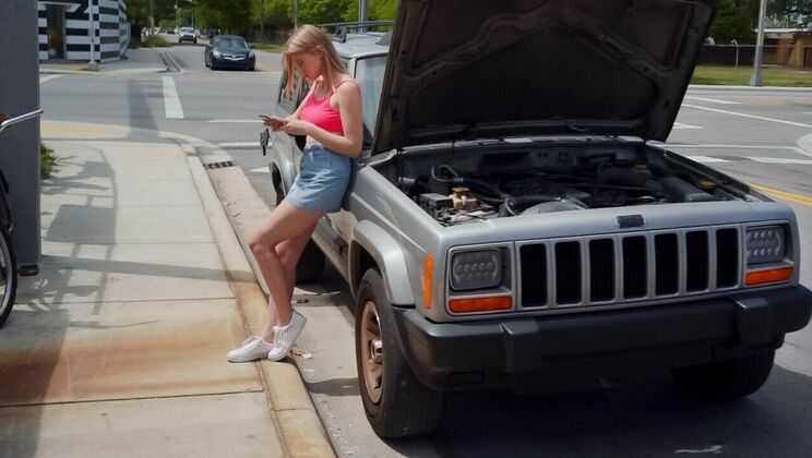 [StrandedTeens] - Melody Marks' Deepthroat Skills on Display - Brick Danger - Melody Marks