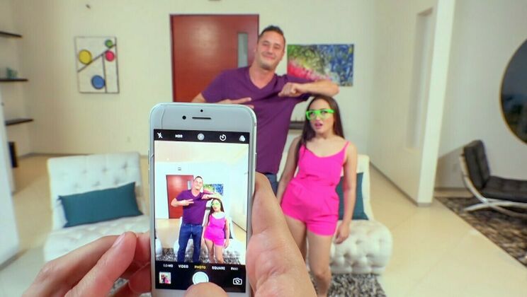 [Don'tBreakMe] - Natural Tits Spinner Enjoys Blowjob - Danny Mountain - Gabi Paltrova