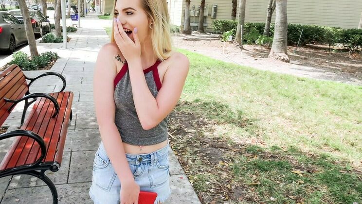[PublicPickups] - Crystal Young's Deepthroat Experience
