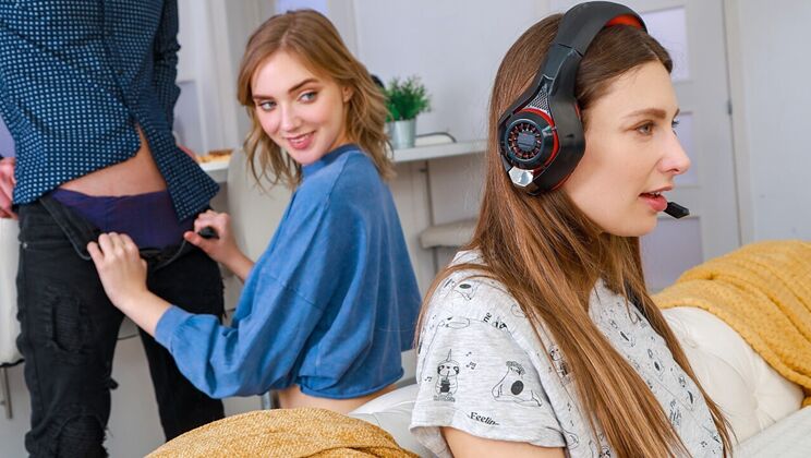 [RKPrime] - Chris Torres Plays with Oxana Chic - Chris Torres - Oxana Chic