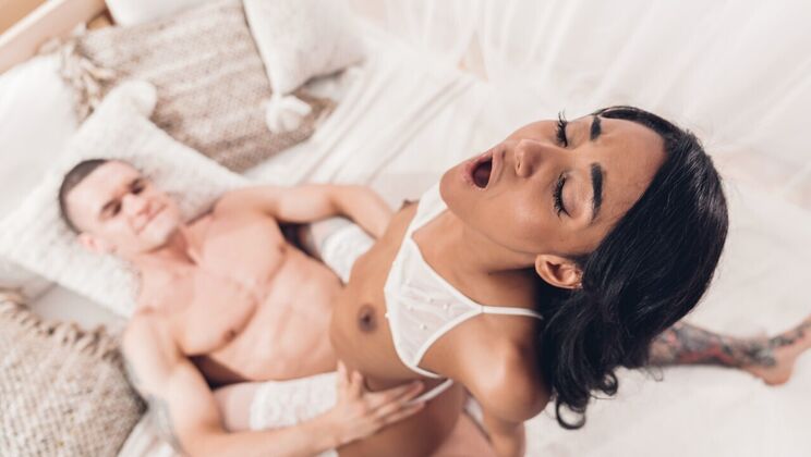 [DaneJones] - Blowjob and Pussy Licking with Italian Teen - Max Dior - Capri Lmonde