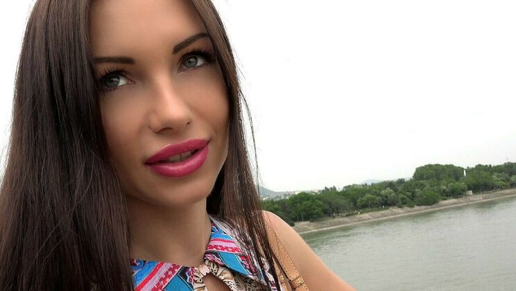 Sasha Rose: A Russian Brunette's Outdoor Sex
