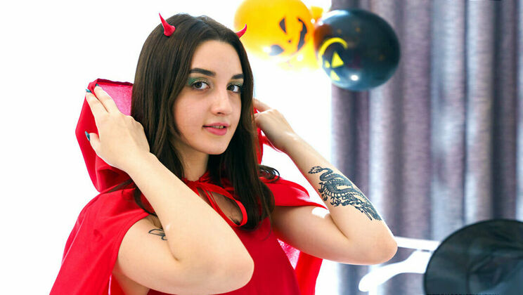 [ClubSweethearts] - Eva Tender's Solo Halloween Fun