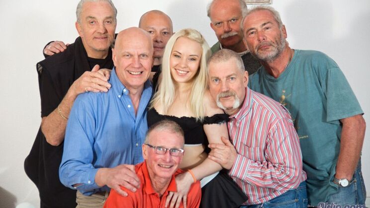 [Oldje] - Anal and Gangbang for Old School - John - Ben - Lolita Taylor - Hugo - Nico - Donny