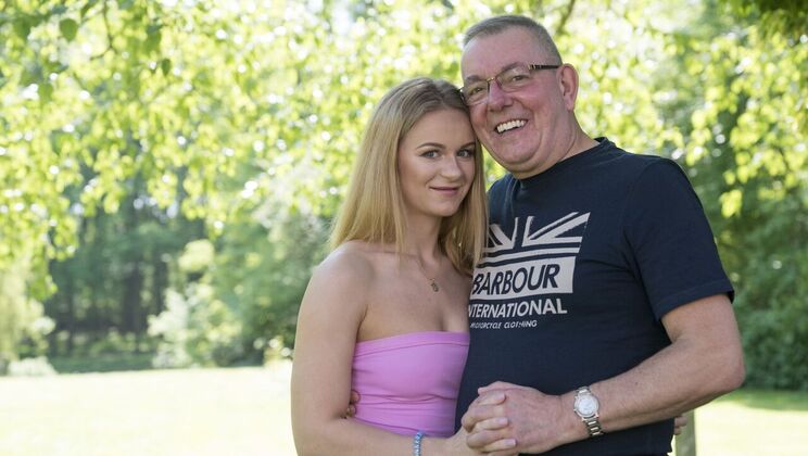 [Oldje] - Blowjob and Cumshot in the Summer Sun - Jenny Manson - Bryn