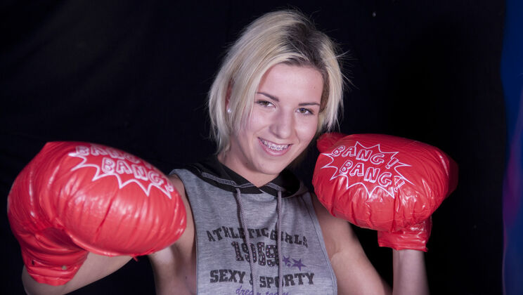 [Oldje] - Blonde Gets Fucked and Swallows Cum - Hugh - Gabrielle Hell