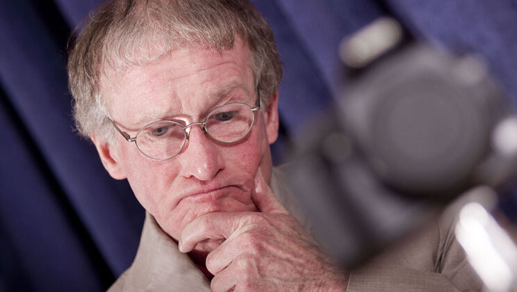 [Oldje] - Photographer's Office Blowjob and Cum - John - David - Grace Noel