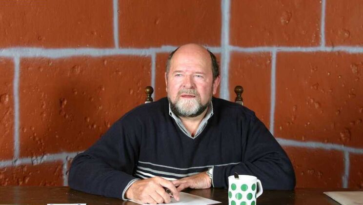 [Oldje] - Old Man and Young Brunette Fun - Eugene - Rubin