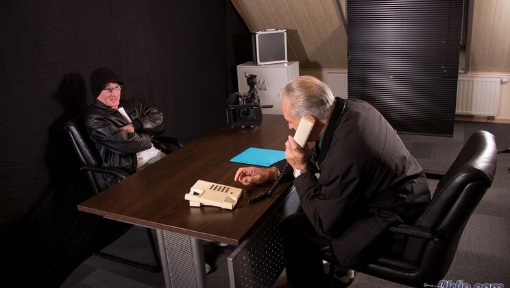 [Oldje] - Passionate Kissing and Sex with Charlize - John - Charlize Bella