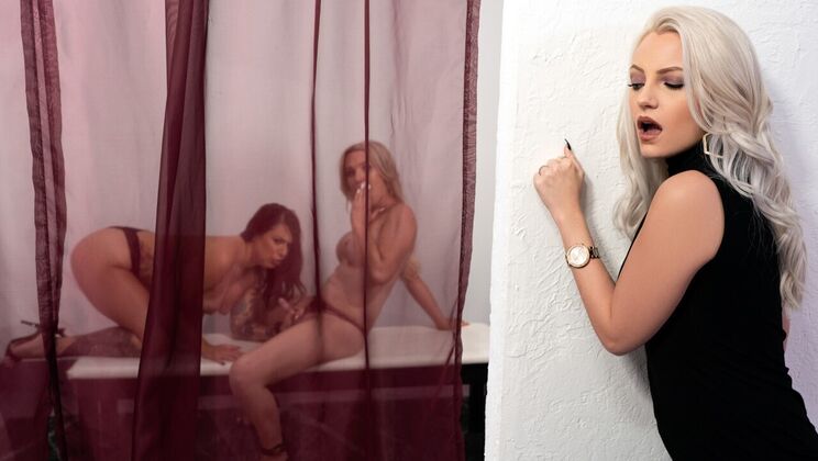 [TransAngels] - Kayleigh Coxx's Deepthroat Skills on Display