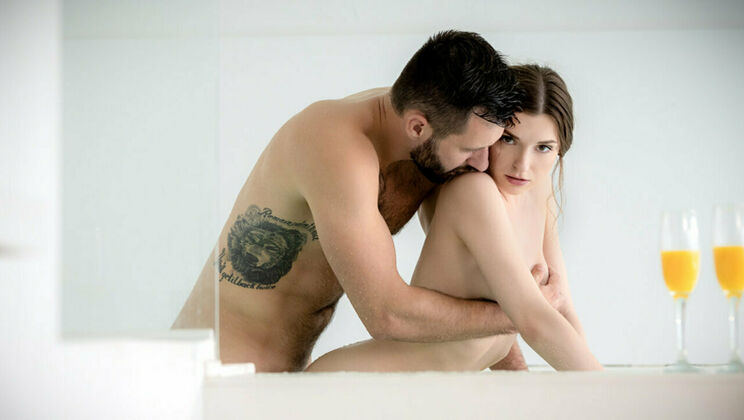 [SexArt] - Feet and Nipples: A Brunette's Sensual Play - Julietta - Lando Ryder