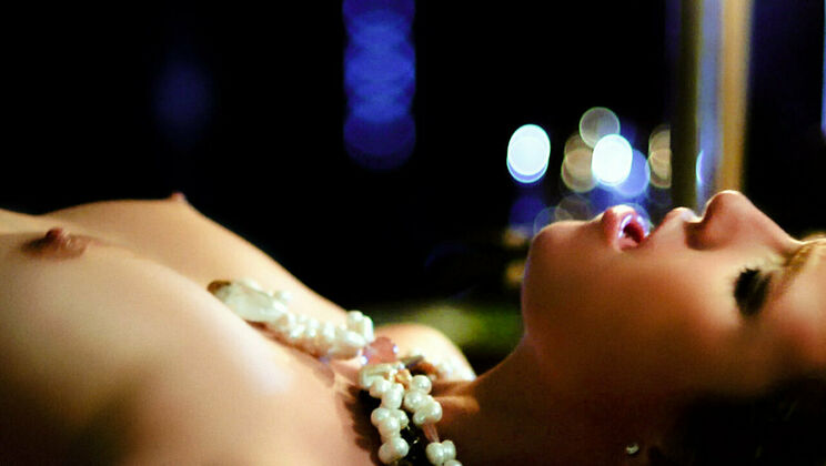 [SexArt] - Lesbian Lust - Hayden and Elle's Hot Encounter - Hayden Hawkens - Elle Alexandra - Malena Morgan - Kayla Jane - Christos Vasilopoulos - Daniel Sobieray