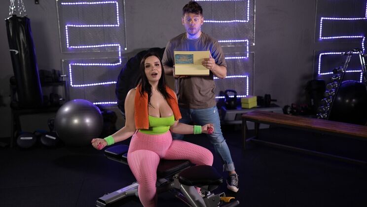 [FakeHubOriginals] - Czech Amateur Couple Fucking Under Invisibility Cloak - Michael Fly - Sofia Lee