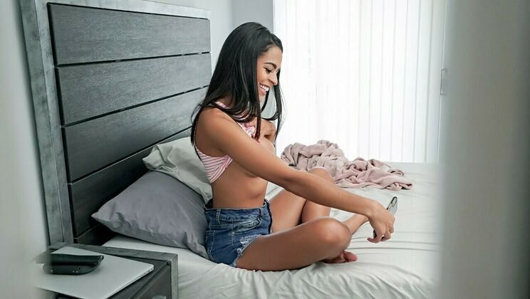 [PervsOnPatrol] - Amateur Friends Get Intimate