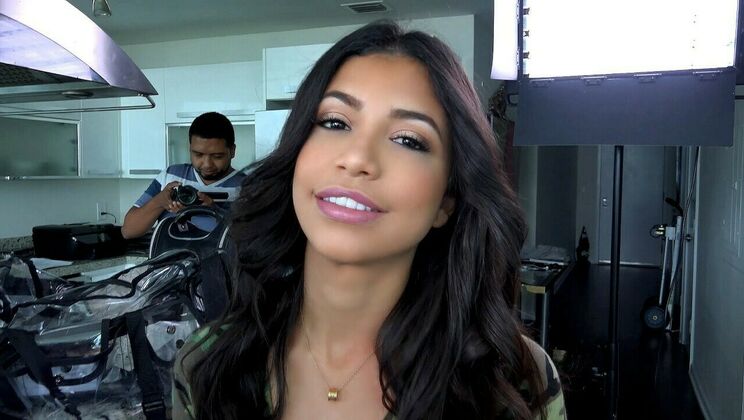 [TheSexScout] - Veronica Rodriguez's Sloppy Blowjob with Piercing - Veronica Rodriguez