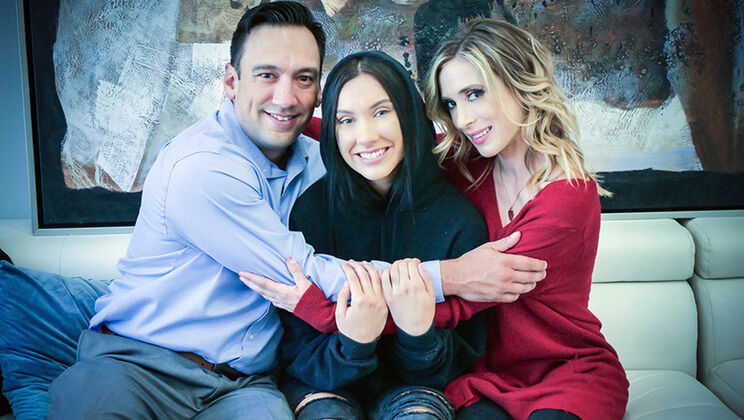 [FosterTapes] - Steamy Threesome with Jazmin and Aiden - Aiden Ashley - Bobby Beefcakes - Jazmin Luv