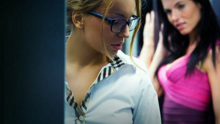 [SexArt] - Blonde and Brunette Lesbians in Curl Showing Pussy Licking and Fingering