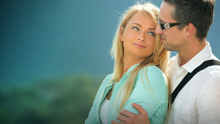 [SexArt] - Blonde Babe's Bra and Panties - Lutro - Ivana Sugar