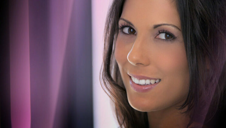 [SexArt] - Solo Sex: Brunette Babe with Shaved Pussy - Alexa Tomas