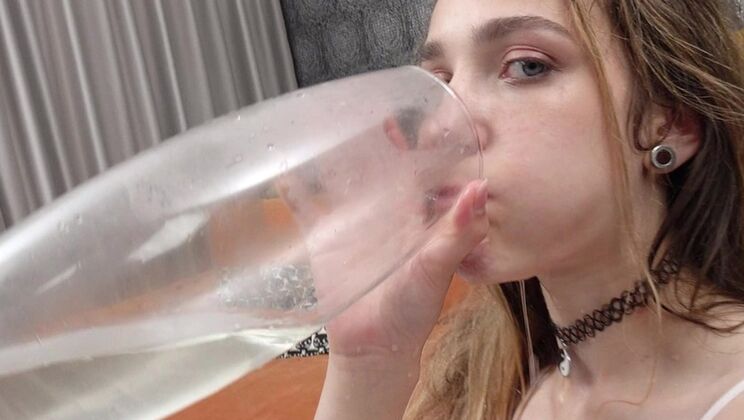 [ErikaKortiStudio] - Ellie Wain Takes Two Cocks in All Holes - Rough DP, Pee, Cum in Mouth & Deepthroat - Momo - Ellie Wain - Romeo Fist