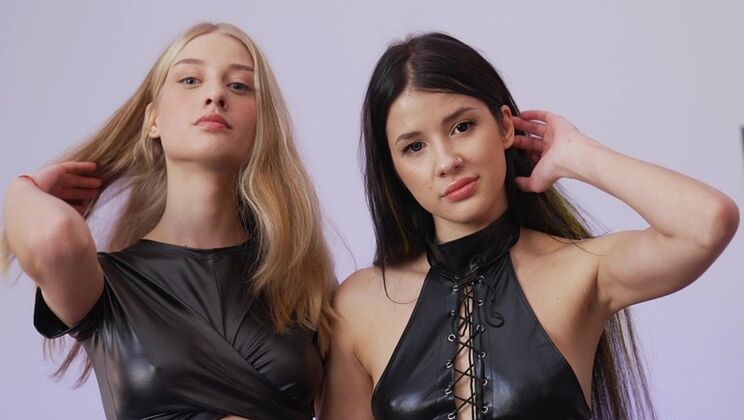 [NRXStudio] - Hot BDSM Group Sex with Two Sluts - Sasha Paige - Marty Dope - Tim Monster Cock - Sofa Weber