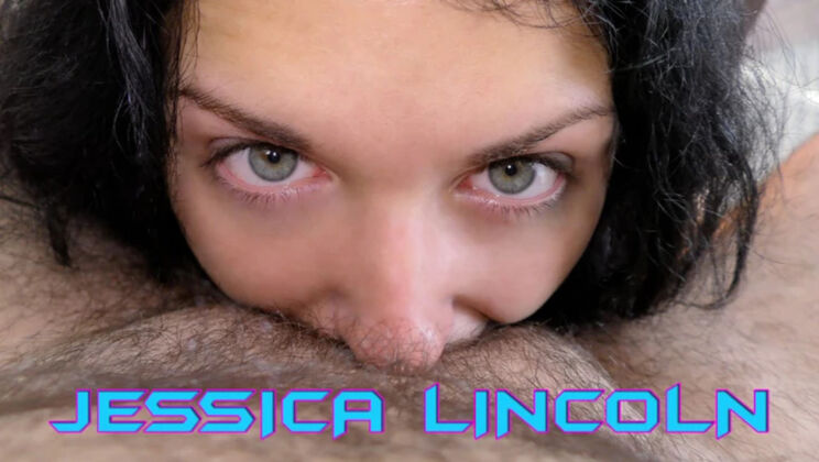 Ass Licking and Gaping in Jessica Lincoln's Video