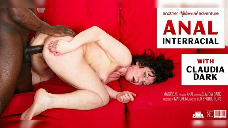 Claudia Dark Wants Anal Black Cock