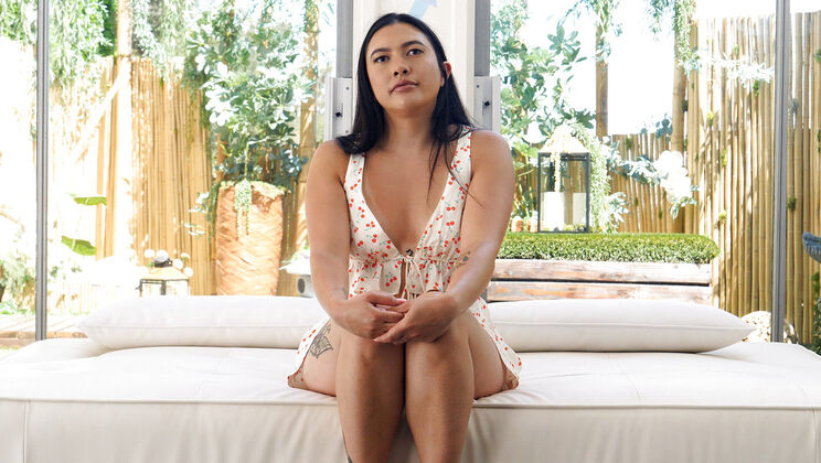 [NetVideoGirls] - Mimi's Sexy Standing Audition - Mimi