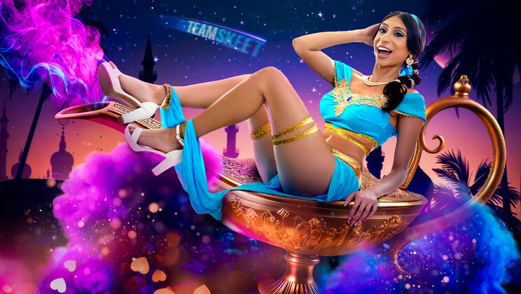 [TeamSkeetSelects] - Small but Naught: Sona Bella Gives Oral - Peter Fitzwell - Sona Bella