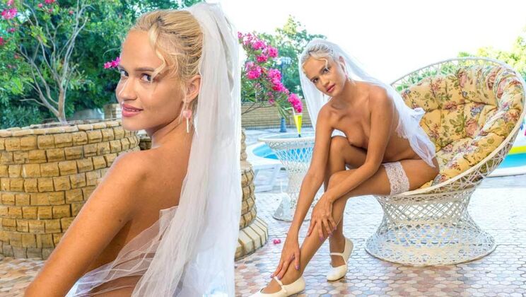 [ClubSweethearts] - Solo Teen Masturbation in Lingerie - Novella Night