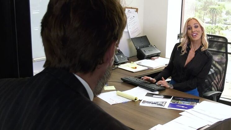 Sarah Jessie Shaved and Ready for Steve Holmes