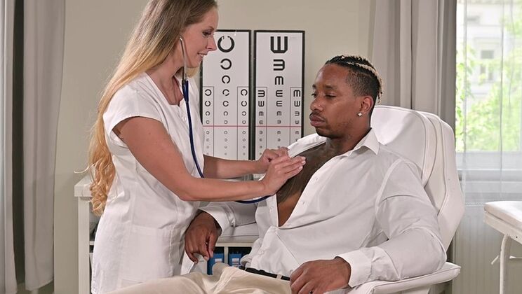 [PornWorld] - Cock-Hungry Nurse Kinuski’s Double Penetration with BBC and Doctor at Clinic - Jesus Reyes - Darrell Deeps - Kinuski Kakku
