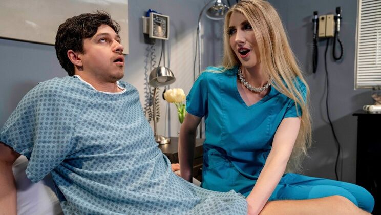 [TransSensual] - Janelle and Dakota Ass Licking Scene - Janelle Fennec - Dakota Wonders