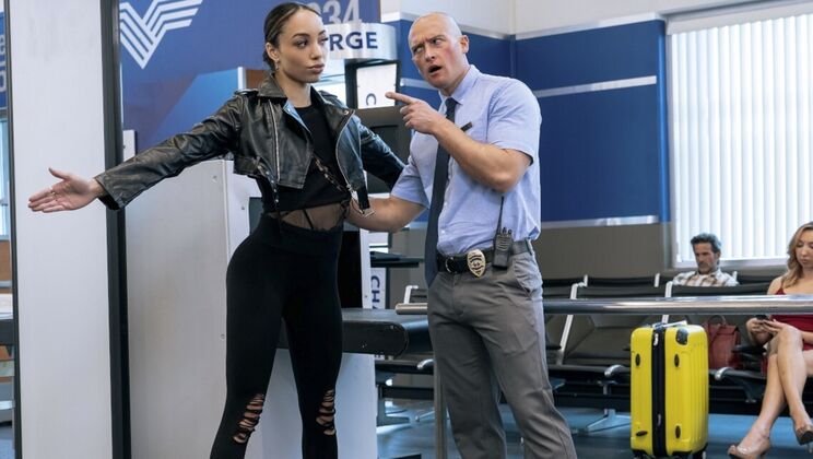 [DigitalPlayground] - Standing Doggystyle with Zac Wild and Alexis Tae - Zac Wild - Alexis Tae