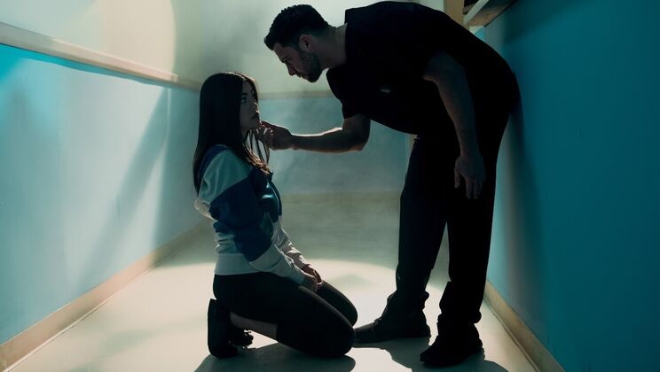 [DigitalPlayground] - Untreatable Thriller: Brunette Kendra Spade Fucked Doggystyle & Missionary - Seth Gamble - Kendra Spade