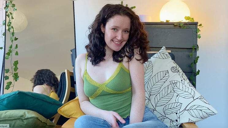 [Ersties] - British Teen Sarah Loses Anal Virginity - Josie B (Ersties)