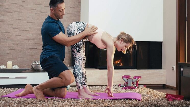 European Yoga Girl With Medium Tits Gets Blowjob And Facial
